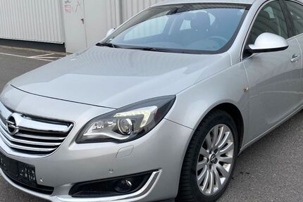 Opel Insignia 98.000 km 7.500 &euro; Cottbus 03051