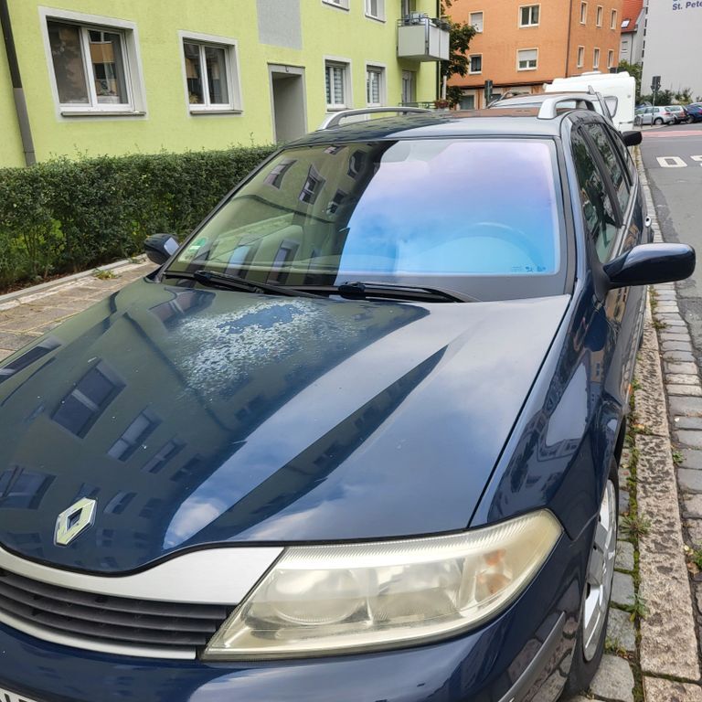 Renault Laguna 195.200 km 899 € Nürnberg 90461