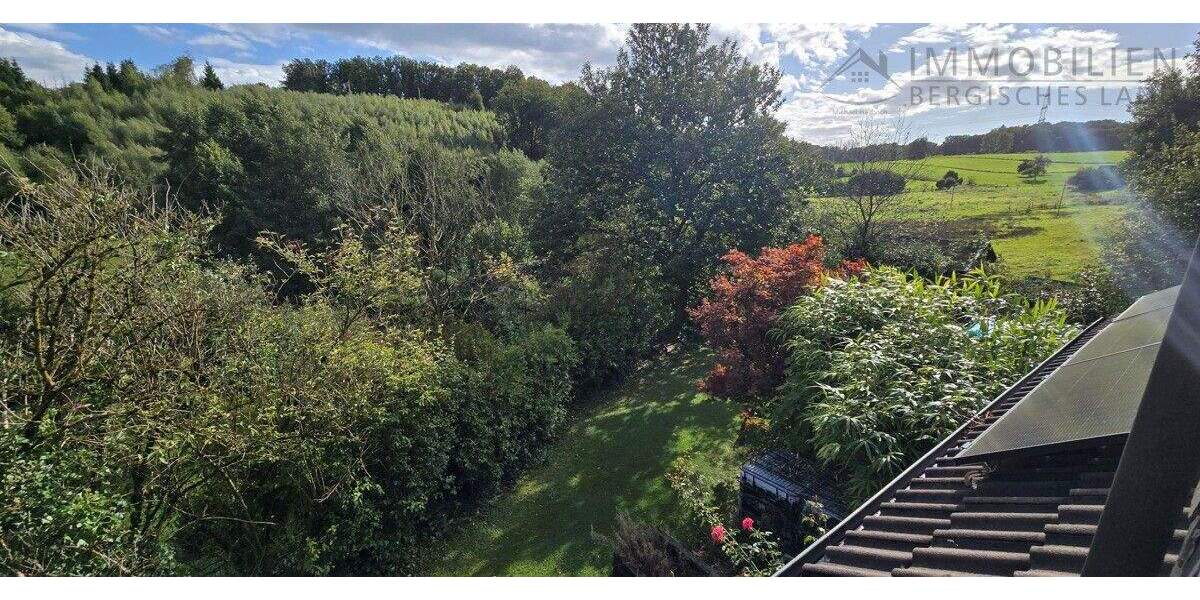 Einfamilienhaus Hückeswagen Kobeshofen - 6 Zimmer, 220 m&sup2;, 569.000&euro; | Angebot:23241797