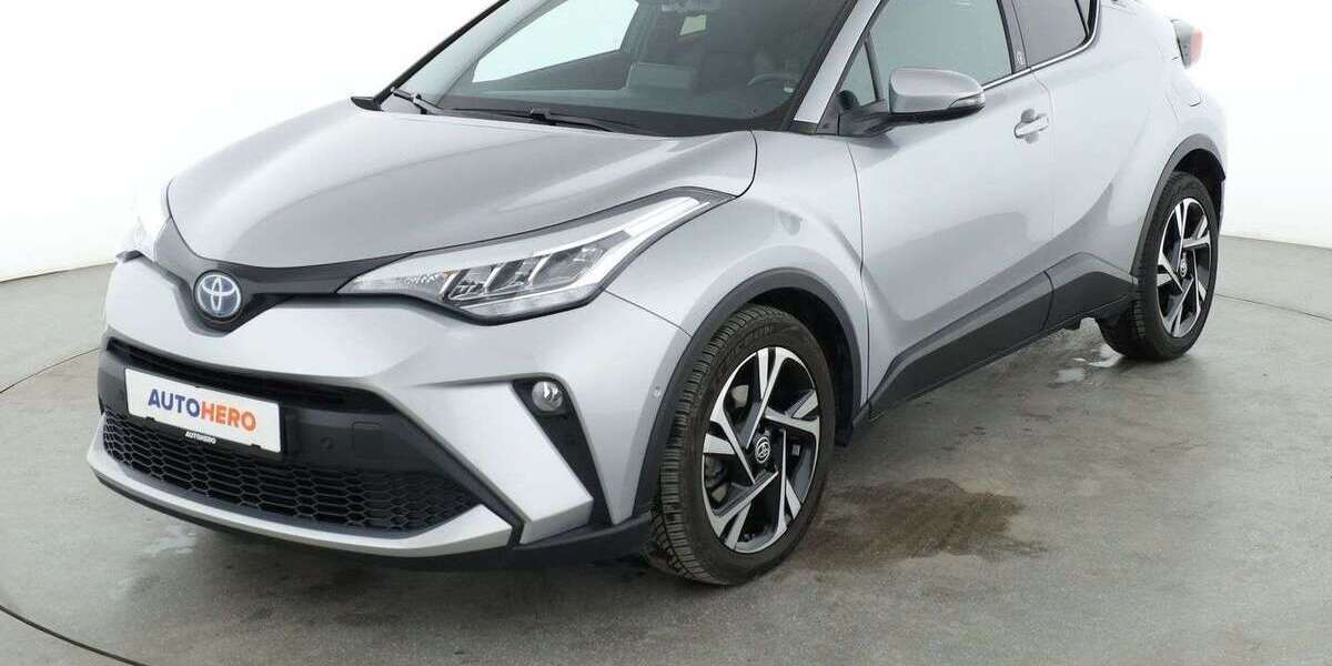 Toyota C-HR 13.399 km 24.590 &euro; Berlin 14059