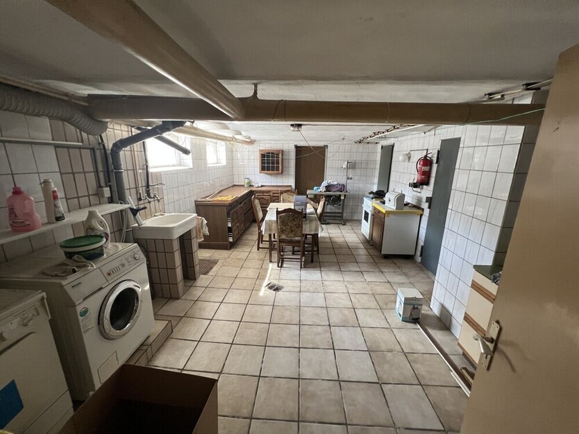 Einfamilienhaus mit großem Grundstück in ruhiger Wohnlage 6 zimmer