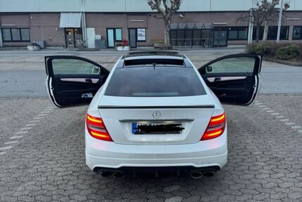 Mercedes-Benz C 250 213.000 km 10.900 &euro; Monheim am rhein 40789