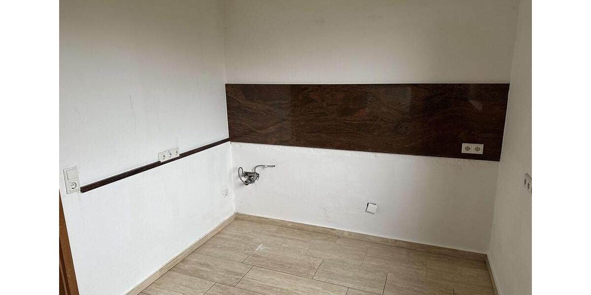 Doppelhaushälfte mit Garten und Garage 3 zimmer