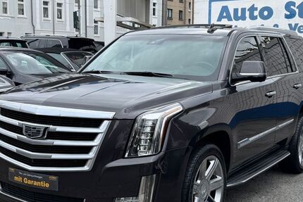 Cadillac Escalade 137.206 km 35.850 € Oberhausen 46045