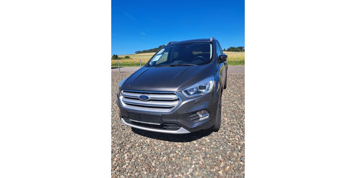 Ford Kuga 65.500 km 14.490 &euro; Dommershausen 56290