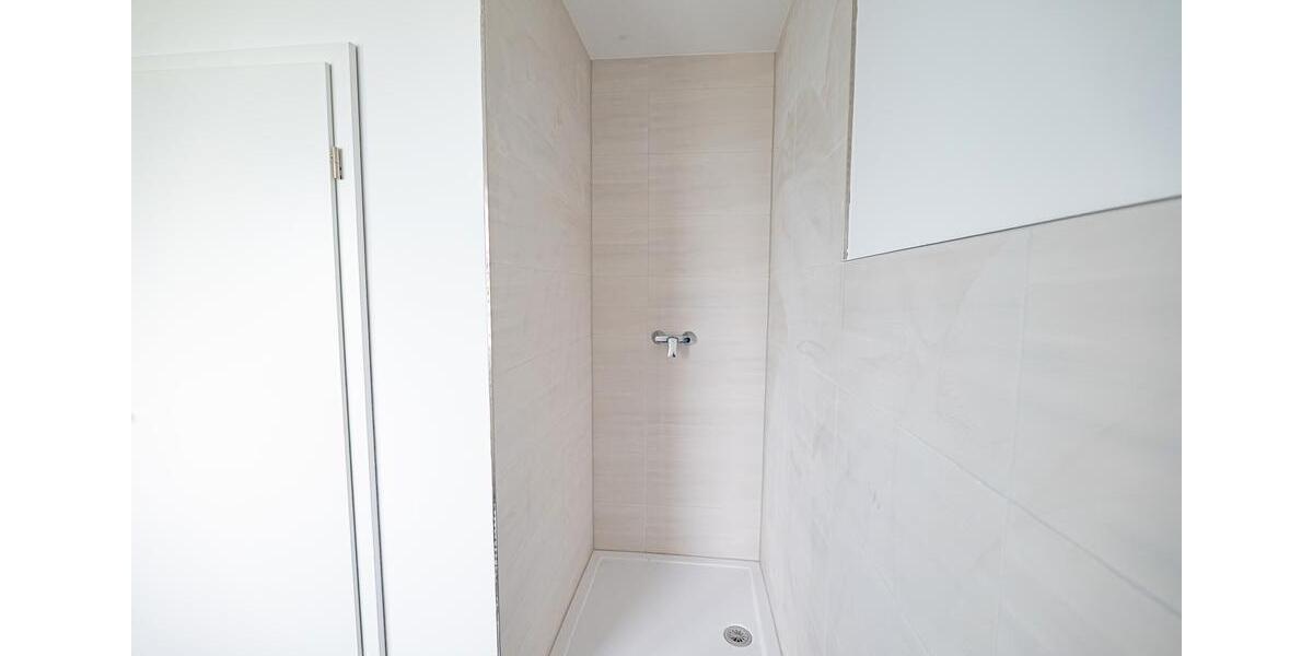 Dachgeschoßwohnung Hemmoor - 3 Zimmer, 96 m&sup2;, 1.055&euro; | Angebot:22732375