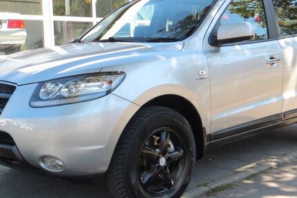 Hyundai SANTA FE 126.540 km 5.999 &euro; München 81825