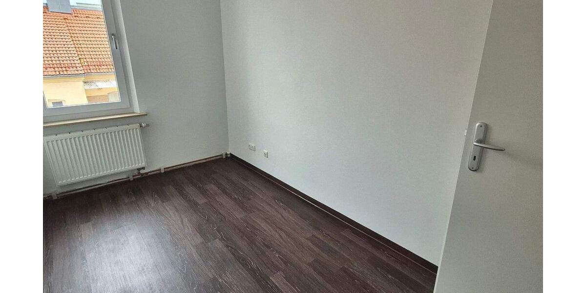 Etagenwohnung Nürnberg Muggenhof - 3 Zimmer, 63 m&sup2;, 690&euro; | Angebot:26343926