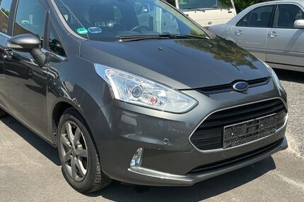 Ford B-Max 176.000 km 5.600 &euro; Varel 26316