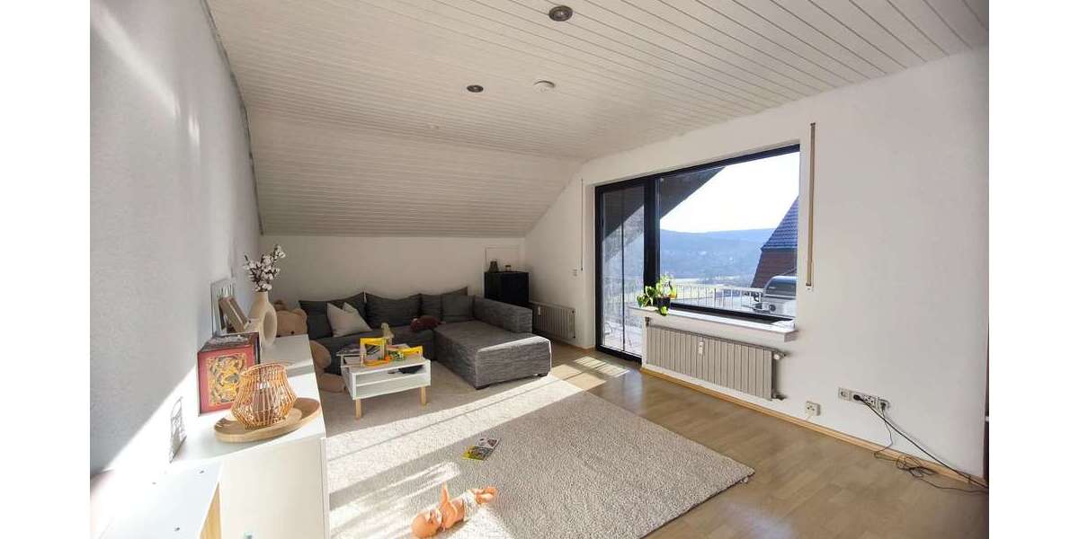 Etagenwohnung Arnsberg Obereimer - 3 Zimmer, 108 m&sup2;, 570&euro; | Angebot:26767555