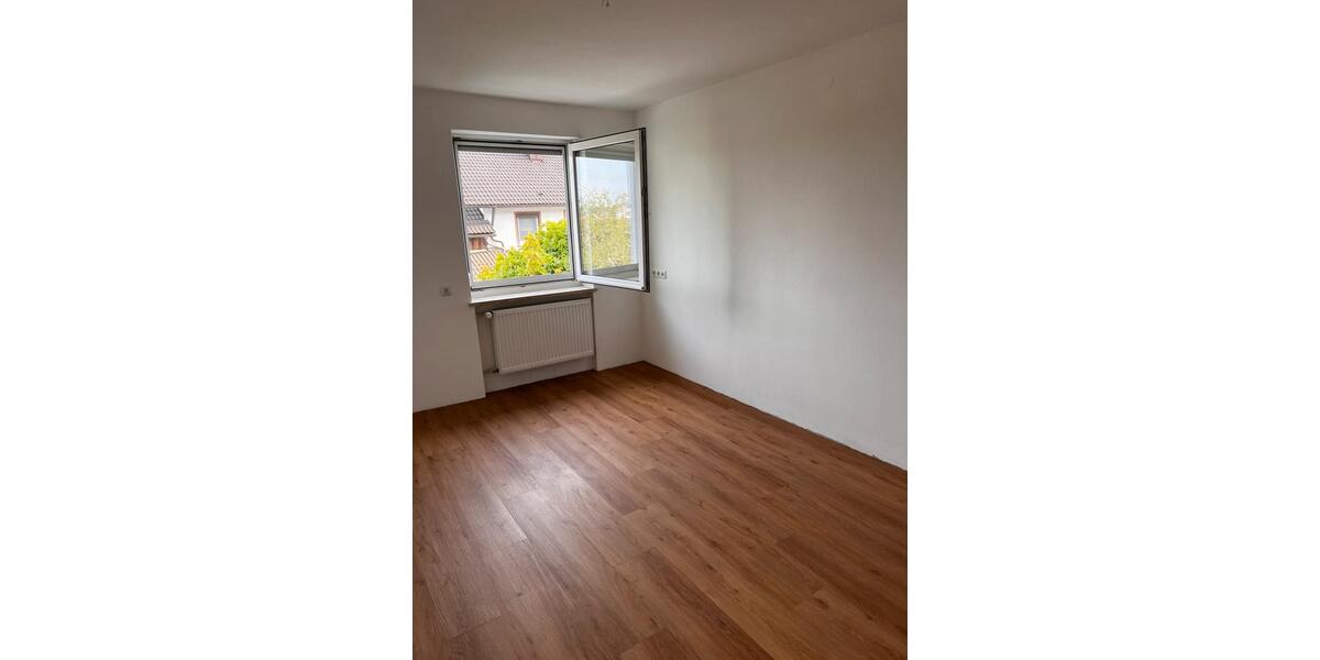 Etagenwohnung Simbach am Inn - 3 Zimmer, 58 m&sup2;, 900&euro; | Angebot:26356660