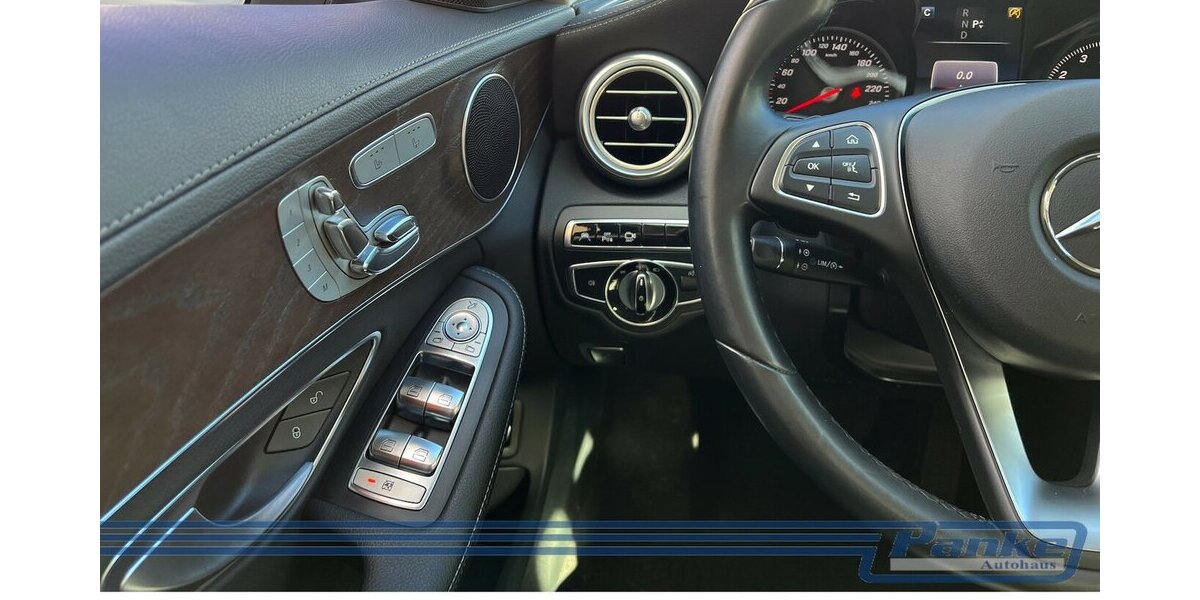 Mercedes-Benz C 250 C -Klasse*LED*Navi*R+F-Cam*Leder*Belüftete 87.057 km 19.980 € Berlin 13187