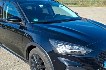 Ford Focus 104.500 km 11.490 &euro; Hettingen 72513