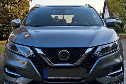 Nissan Qashqai 71.000 km 21.000 &euro; Schrozberg 74575