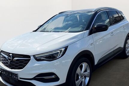 Opel Grandland (X) 108.000 km 18.590 € Laubach 35321