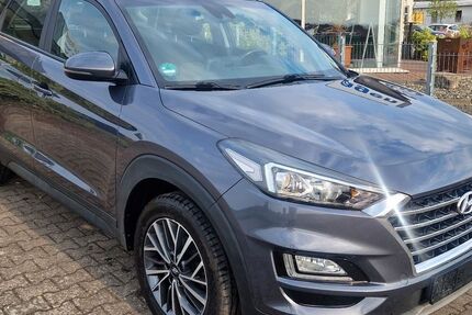 Hyundai TUCSON 80.000 km 16.550 &euro; Thale 06502