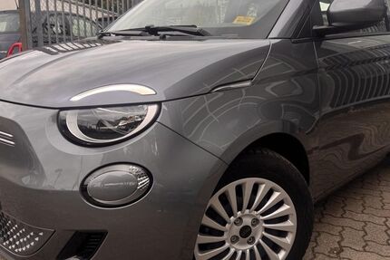 Fiat 500e 15.207 km 20.999 &euro; Berlin 13127