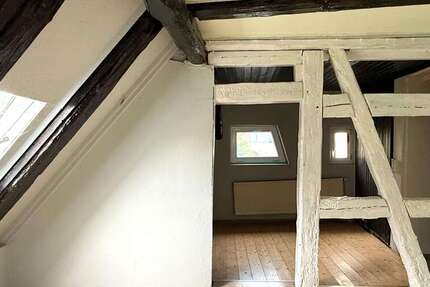 Haus Bretten - 11 Zimmer, 130 m&sup2;, 259.000&euro; | Angebot:27451422