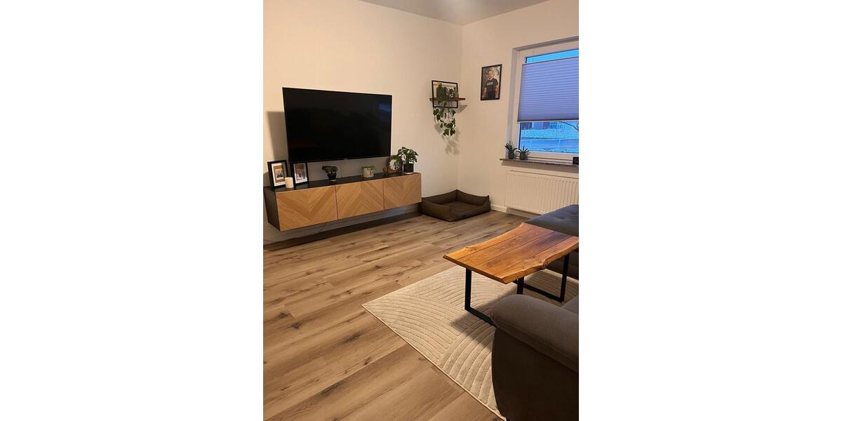 Erdgeschoßwohnung Saterland - 4 Zimmer, 100 m&sup2;, 900&euro; | Angebot:25439602