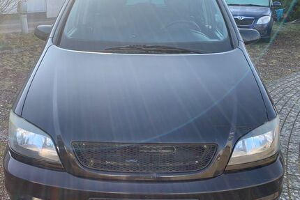 Opel Zafira 276.835 km 1.500 &euro; Kirchhundem 57399