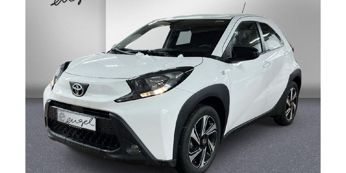 Toyota Aygo (X) 17.250 km 15.698 &euro; Wunsiedel 95632