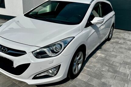 Hyundai i40 135.000 km 7.900 &euro; Rheinbrohl 56598