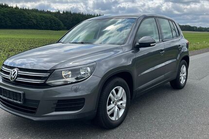 VW Tiguan 87.000 km 11.999 &euro; Hechthausen 21755