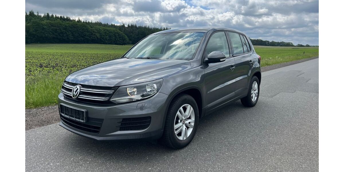VW Tiguan 87.000 km 11.999 &euro; Hechthausen 21755