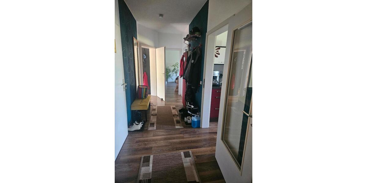 Etagenwohnung Gera - 4 Zimmer, 88 m&sup2;, 1.100&euro; | Angebot:26661952