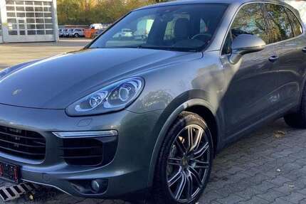 Porsche Cayenne 268.397 km 25.500 &euro; Meppen 49716