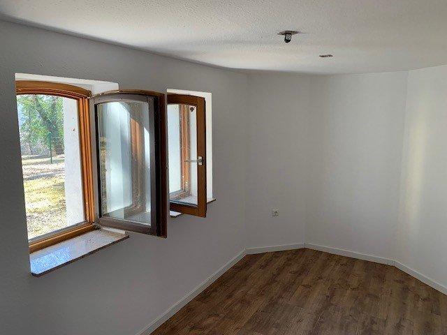 Etagenwohnung Pößneck - 2.5 Zimmer, 78 m&sup2;, 575&euro; | Angebot:26319722