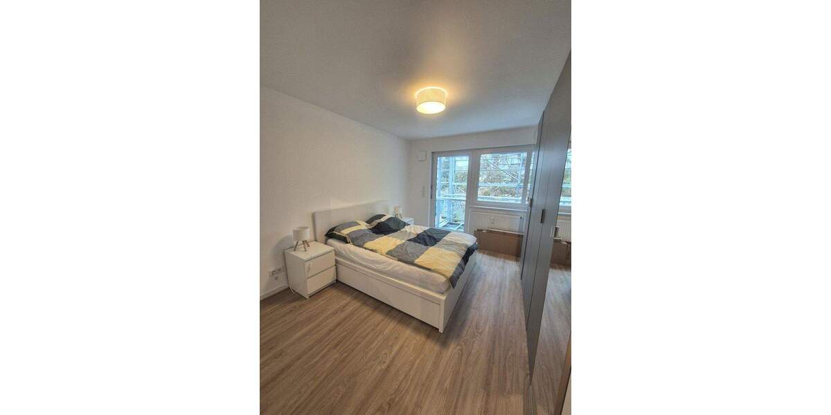 Etagenwohnung Hanau Kesselstadt - 2 Zimmer, 60 m&sup2;, 1.200&euro; | Angebot:24960939