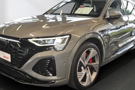 Audi Q8 e-tron 38.600 km 61.480 &euro; Lübeck 23556
