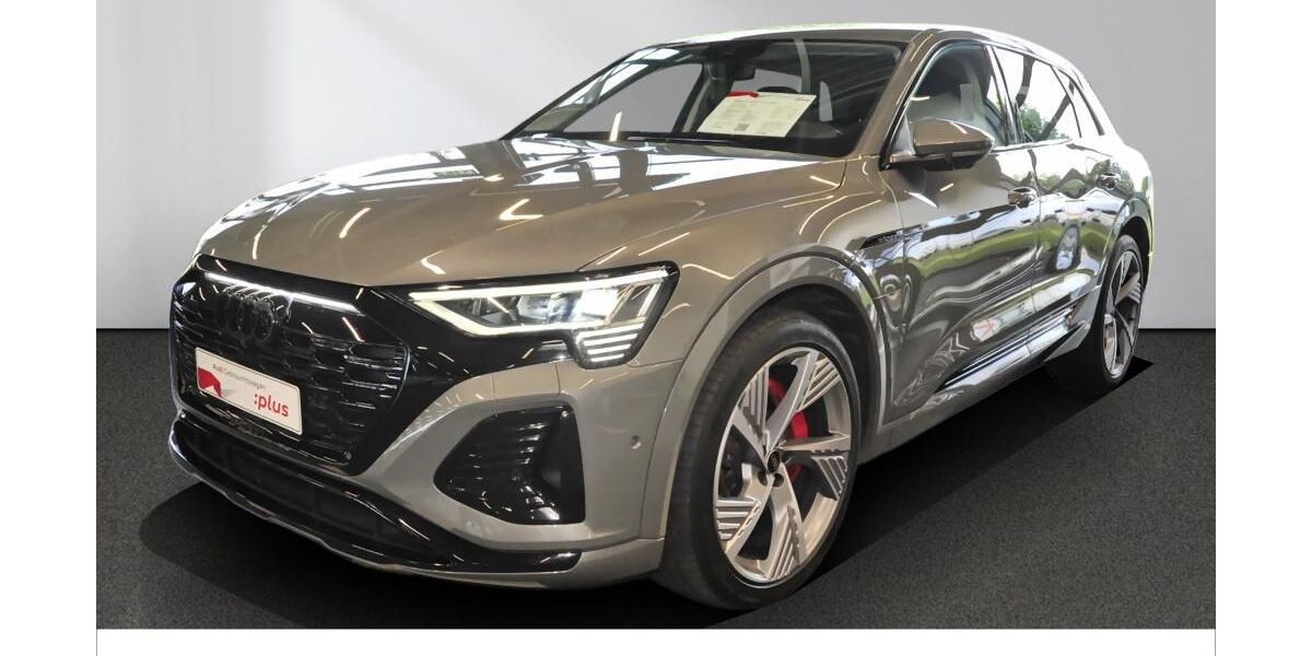 Audi Q8 e-tron 38.600 km 61.950 &euro; Lübeck 23556