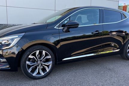 Renault Clio 66.000 km 13.490 &euro; Eislingen 73054