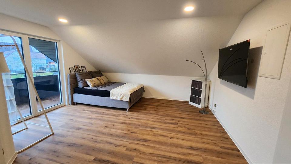 Dachgeschoßwohnung Künzelsau - 1.5 Zimmer, 35 m&sup2;, 149.000&euro; | Angebot:26125773