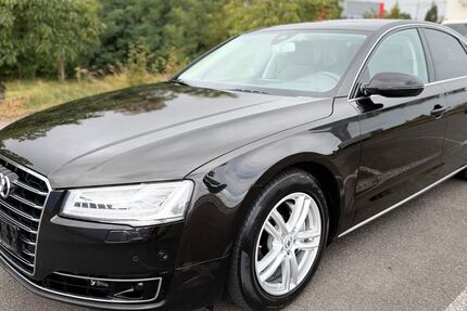 Audi A8 247.000 km 16.999 &euro; Berlin 12057