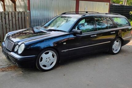 Mercedes-Benz E 55 AMG 257.000 km 7.400 &euro; Coswig 06869