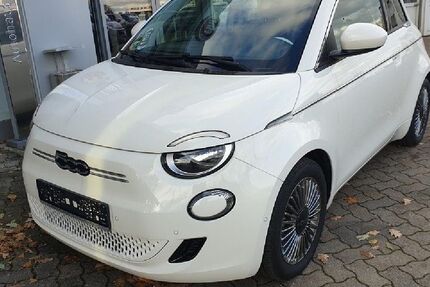 Fiat 500e 12.052 km 22.850 &euro; Kleinkitzighofen-Lamerdingen 86862