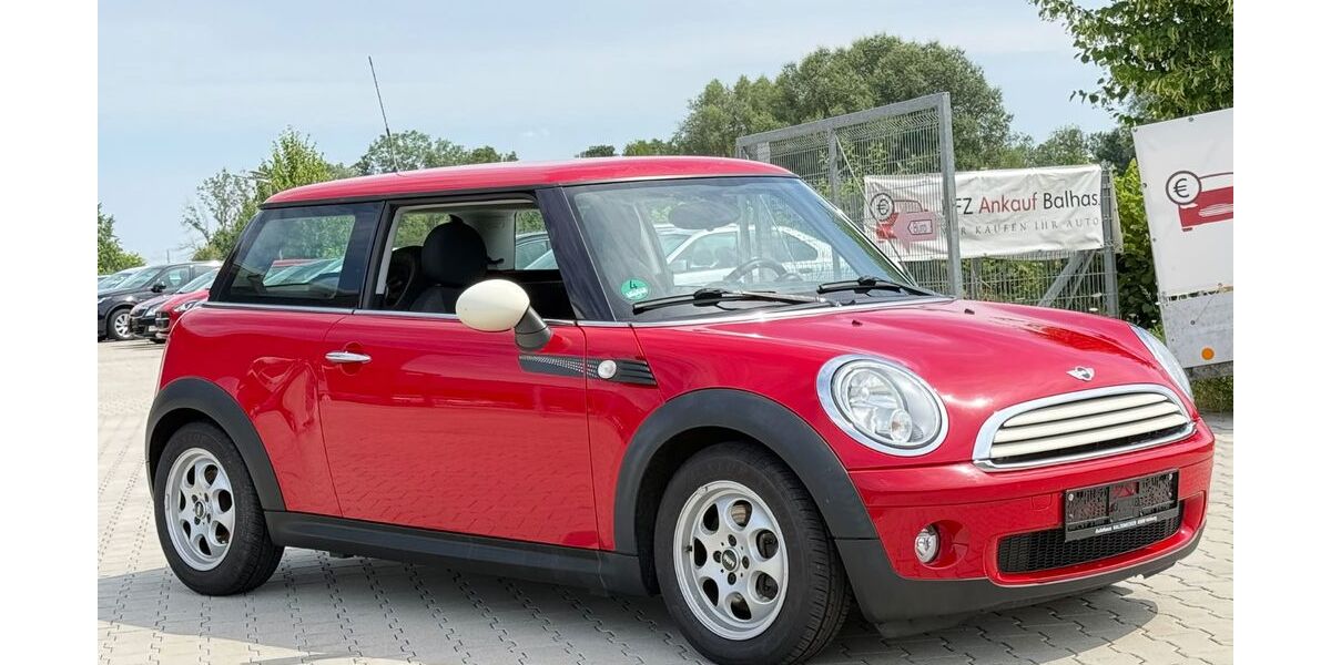 Mini ONE 108.000 km 2.400 &euro; Köfering 93096