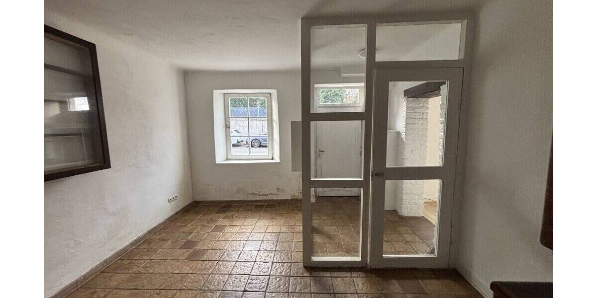 Etagenwohnung Aachen Horbach - 5 Zimmer, 131 m&sup2;, 229.000&euro; | Angebot:26192203