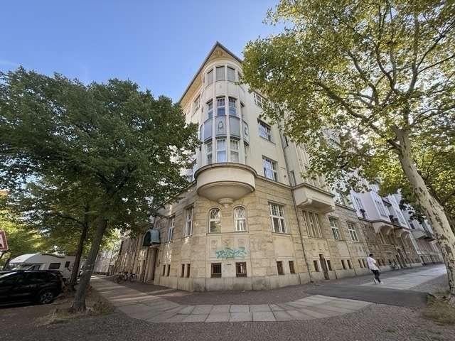 Wohnung zum Mieten in Leipzig 2.182 € 198 m² 6 zimmer