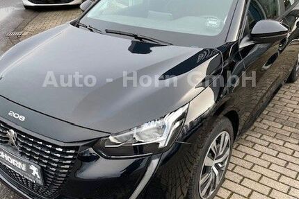 Peugeot 208 33.850 km 14.450 &euro; Chemnitz 09114