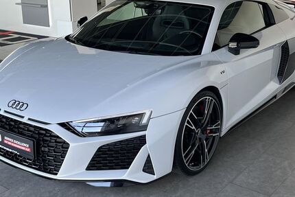 Audi R8 24.000 km 153.450 € Heroldstatt 72535