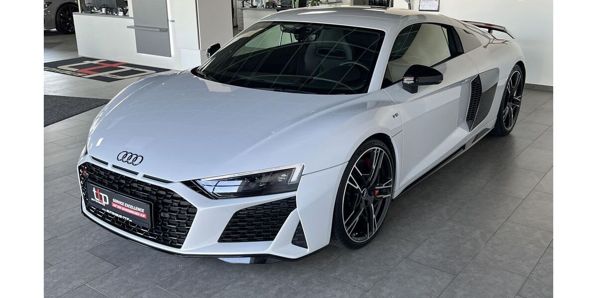 Audi R8 24.000 km 153.450 € Heroldstatt 72535