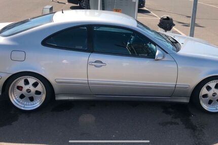 Mercedes-Benz CLK 320 173.000 km 10.499 € Rieschweiler-Mühlbach 66509