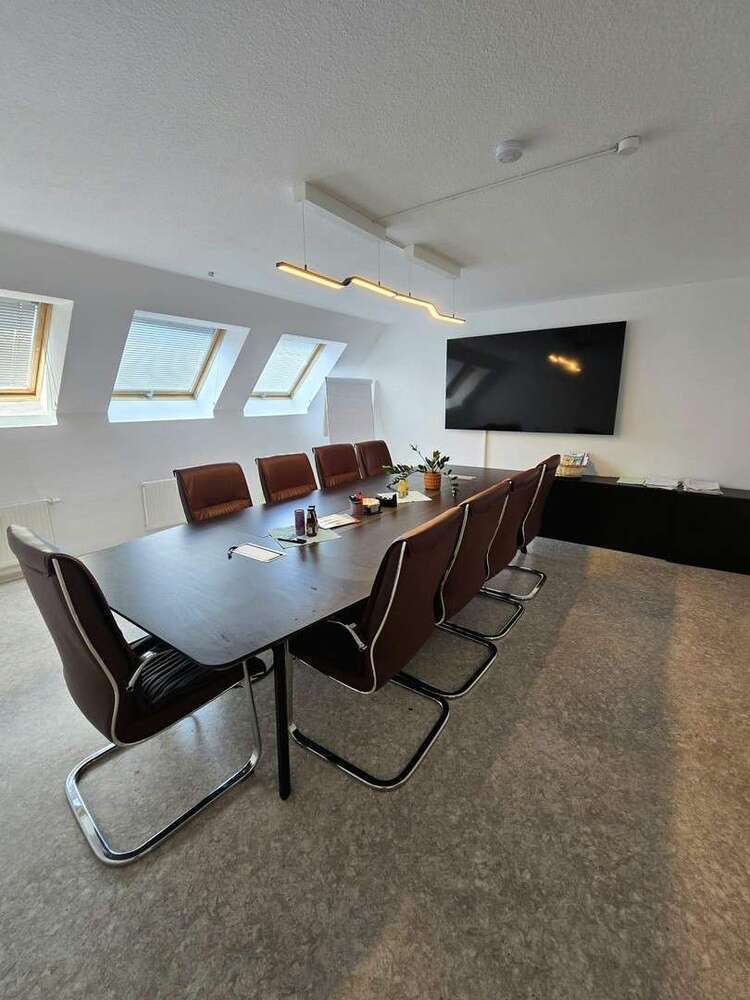 Büro in Ebersbach an der Fils 1.800 € 159.53 m²