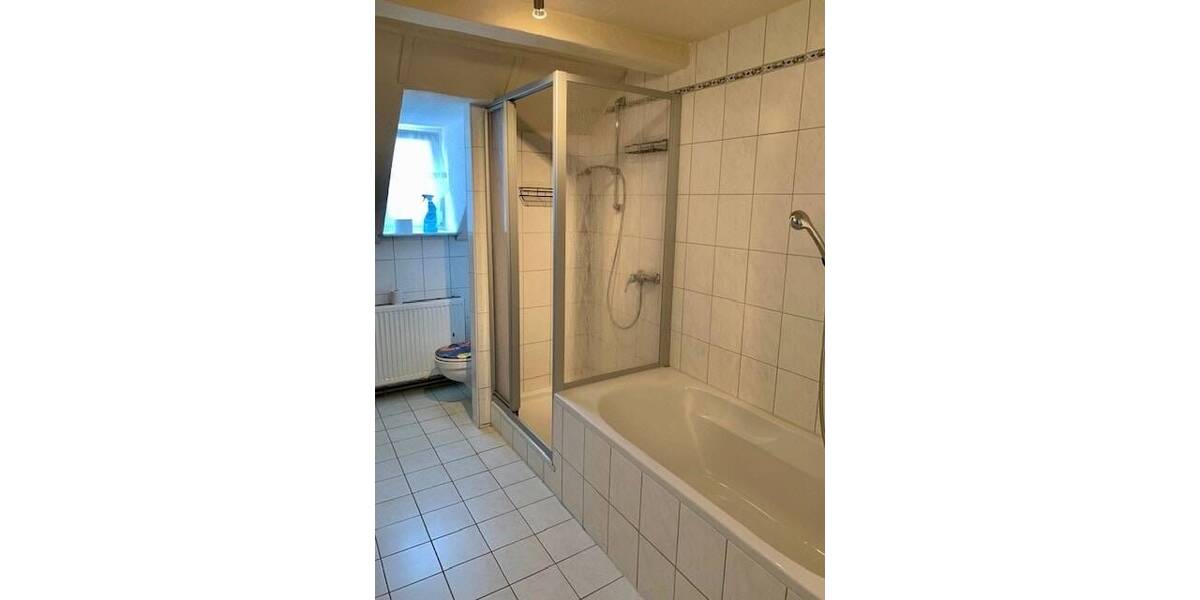 Reihenendhaus Reichenbach - 6 Zimmer, 127 m&sup2;, 85.000&euro; | Angebot:25662050