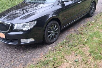 Skoda Superb 177.500 km 5.900 € Remshalden 73630