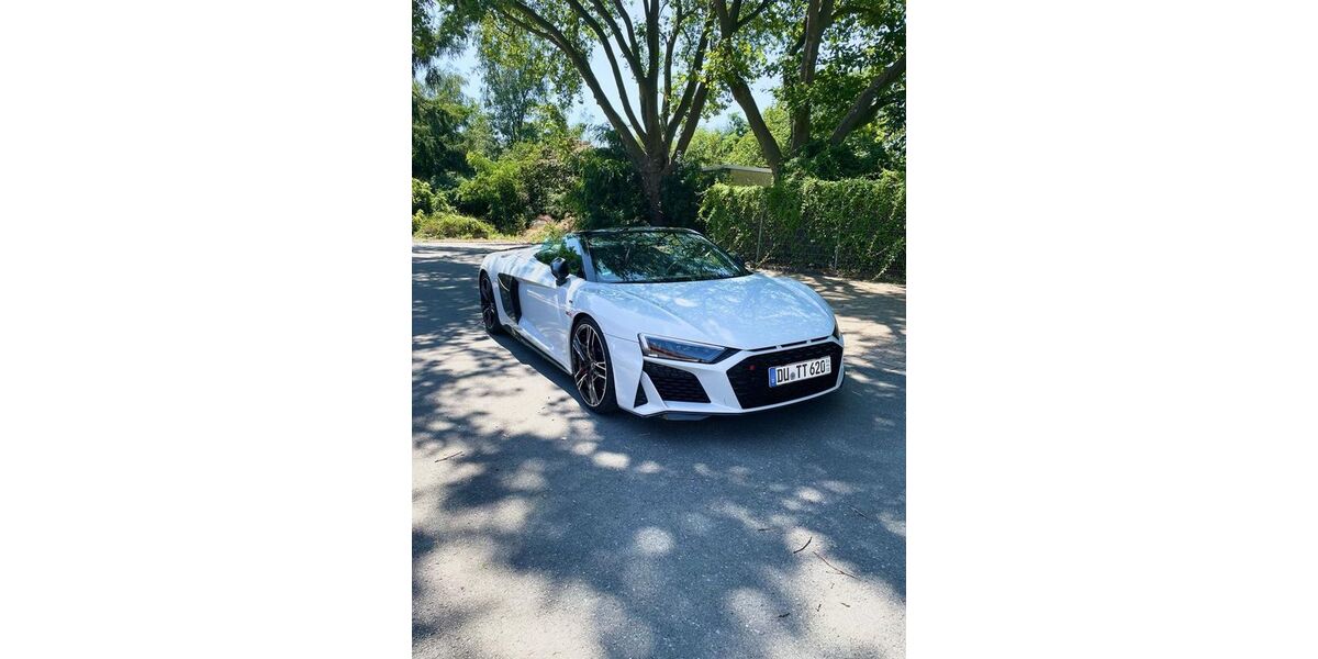 Audi R8 25.800 km 169.900 &euro; Duisburg 47058